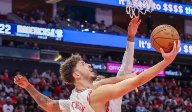 Alperen Şengün: Öğretmen sınıfta videolarımı izletiyor