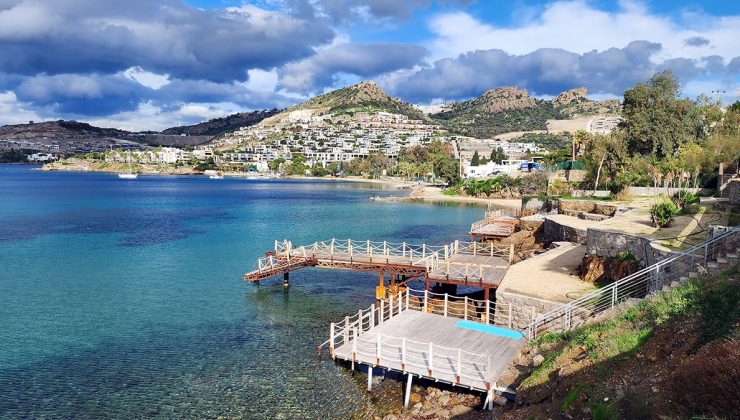 Özel sitenin işgal ettiği sahil halk plajı olacak