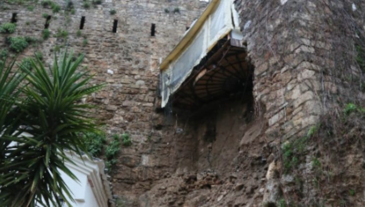 Antalya yaralarını sarmaya çalışıyor