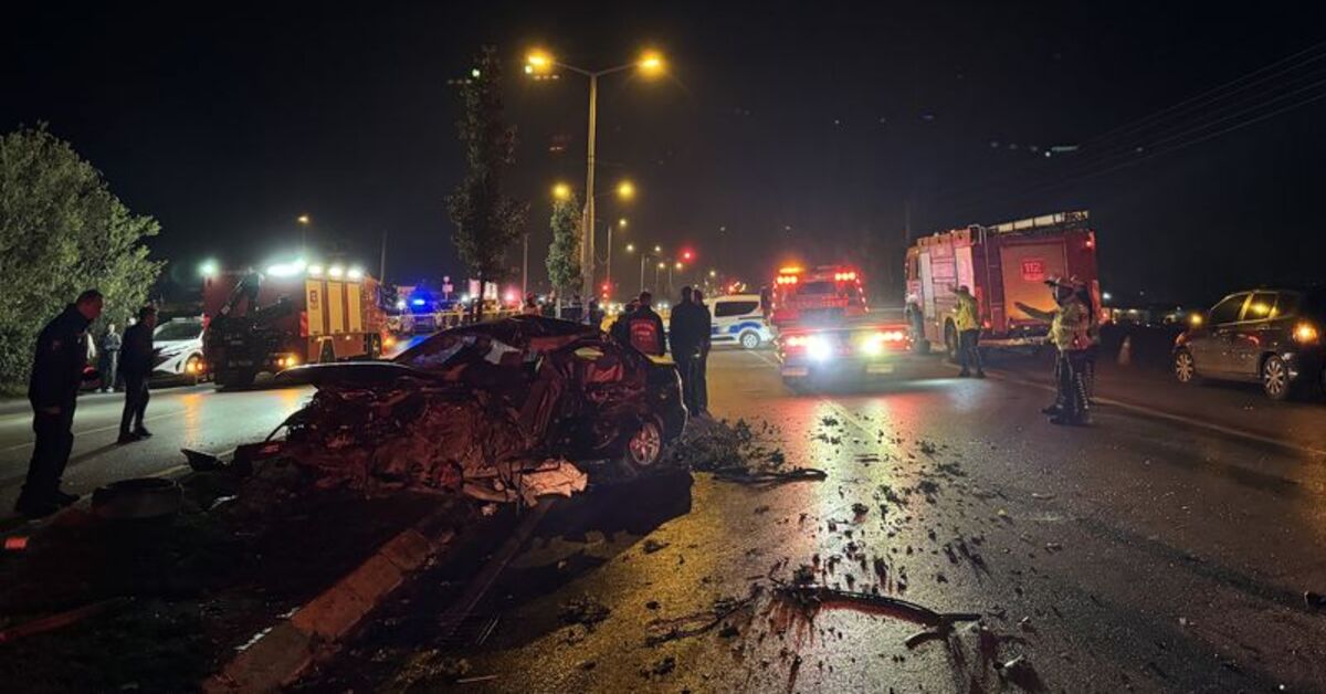 Sakarya’da 4 aracın karıştığı kazada 1 kişi öldü, 3 kişi yaralandı