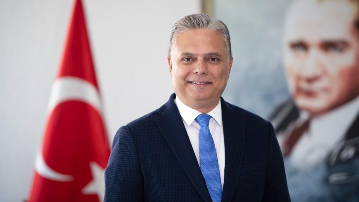 Özgür Özel’e kurultay rakibi çıktı: Ümit Uysal adaylığını açıkladı